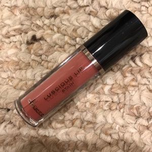 Doucce luscious lip stain new